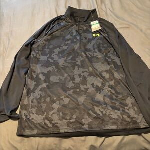 BNWT Under Armour lightweight quarter-zip pullover men’s large